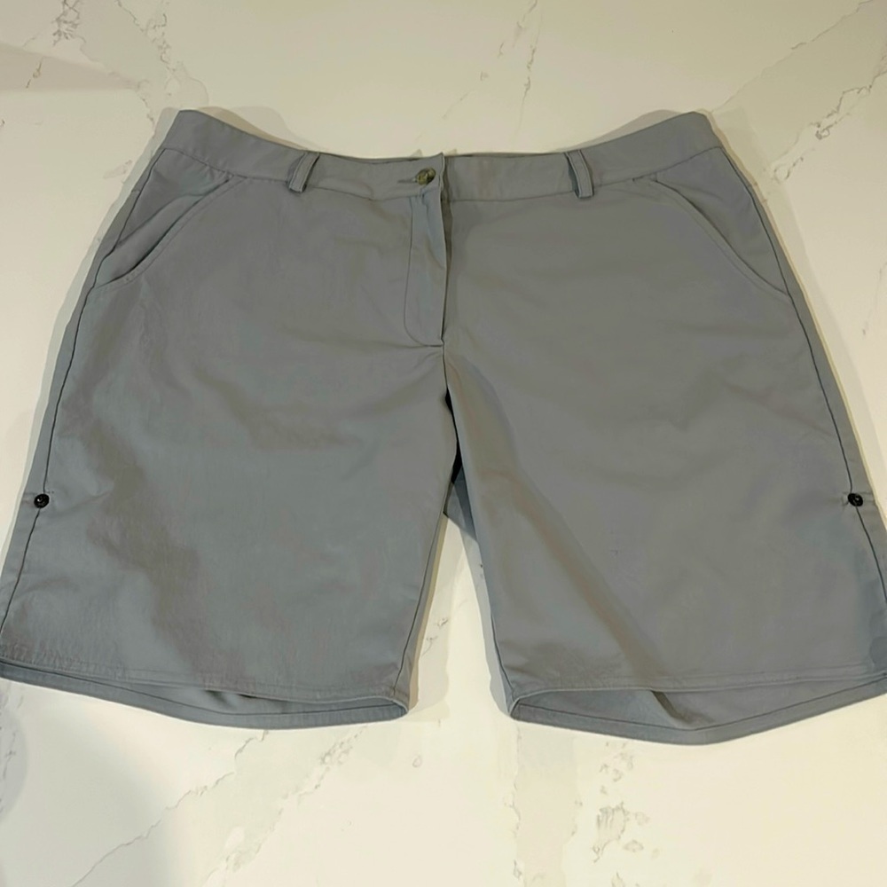 Tilley Wanderer Collection Gray Shorts nylon Hicking Outdoors Fold Over Size 14